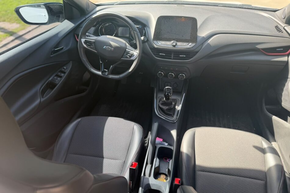 702859986-Chevrolet Onix completo