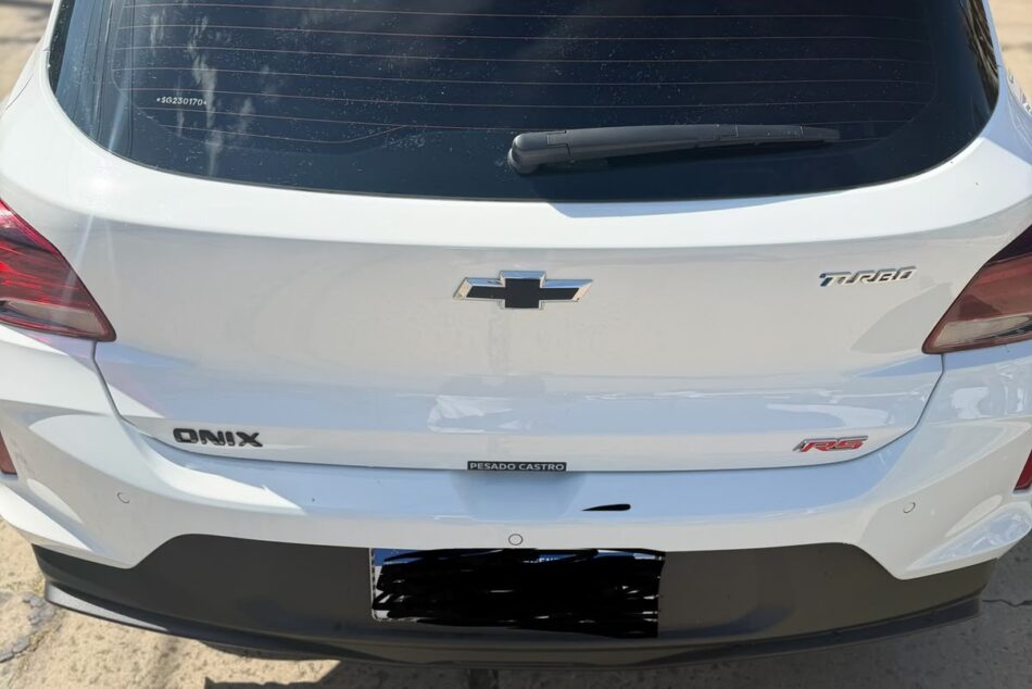 702859986-Chevrolet Onix completo