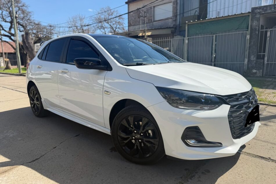 702859986-Chevrolet Onix completo