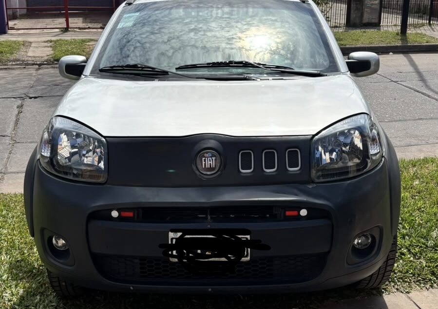 889231190-Fiat Uno completo