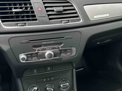 1665081337-Audi Q3 completo