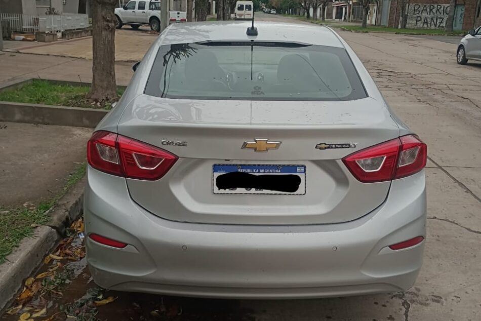 685637362-Chevrolet Cruze II completo