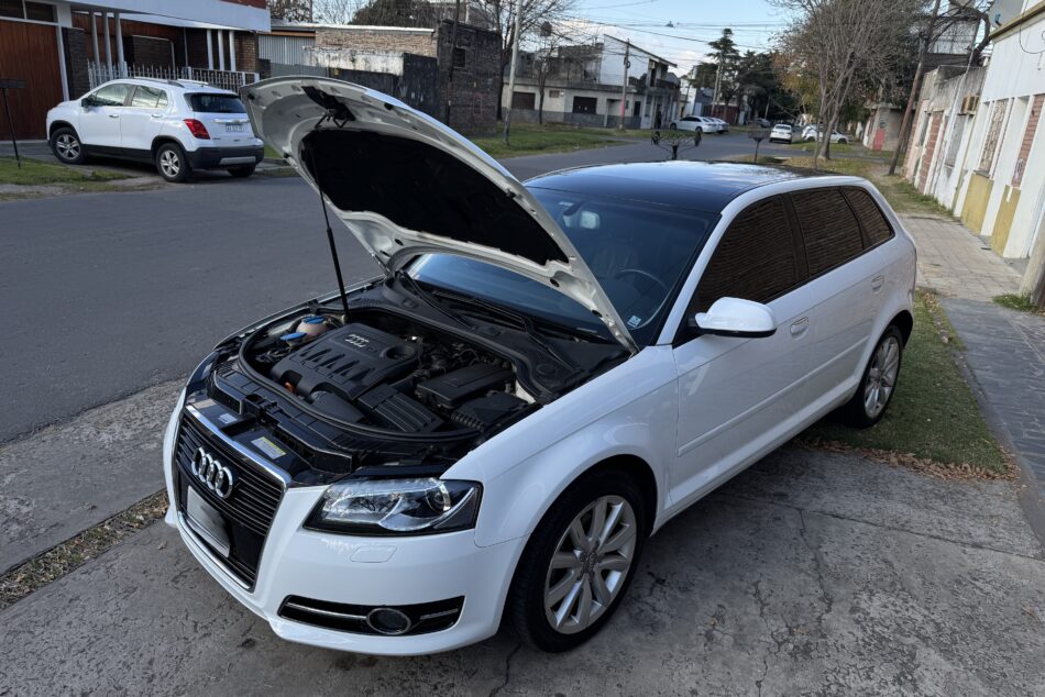 120097606-Audi A3 completo