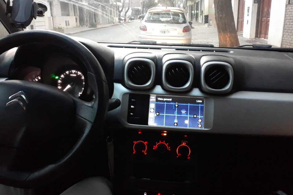1330687040-Citroën C3 Aircross completo