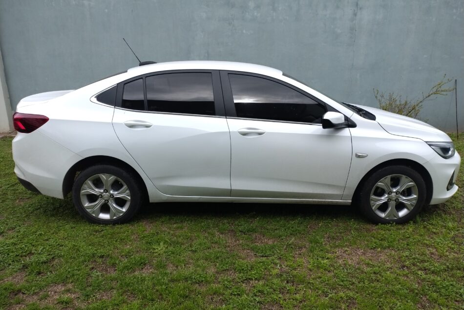 1199983514-Chevrolet Onix Plus completo