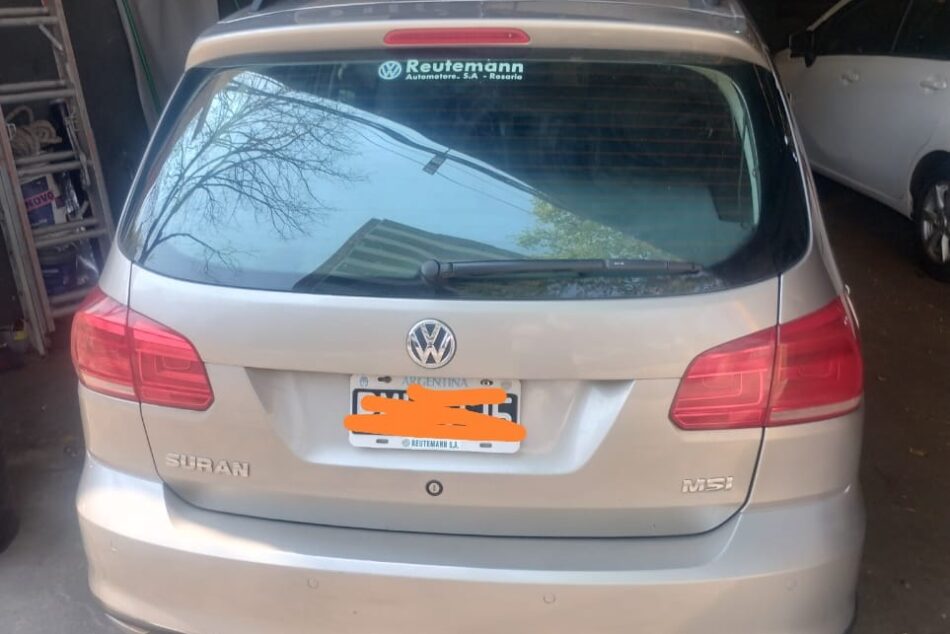 2000705006-Volkswagen Suran completo