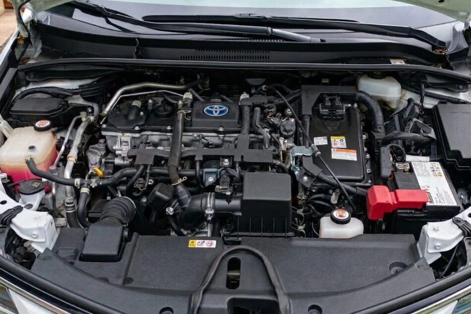 1201582145-Toyota Corolla completo