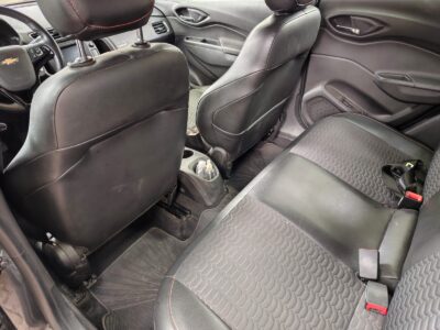 645804052-Chevrolet Onix completo